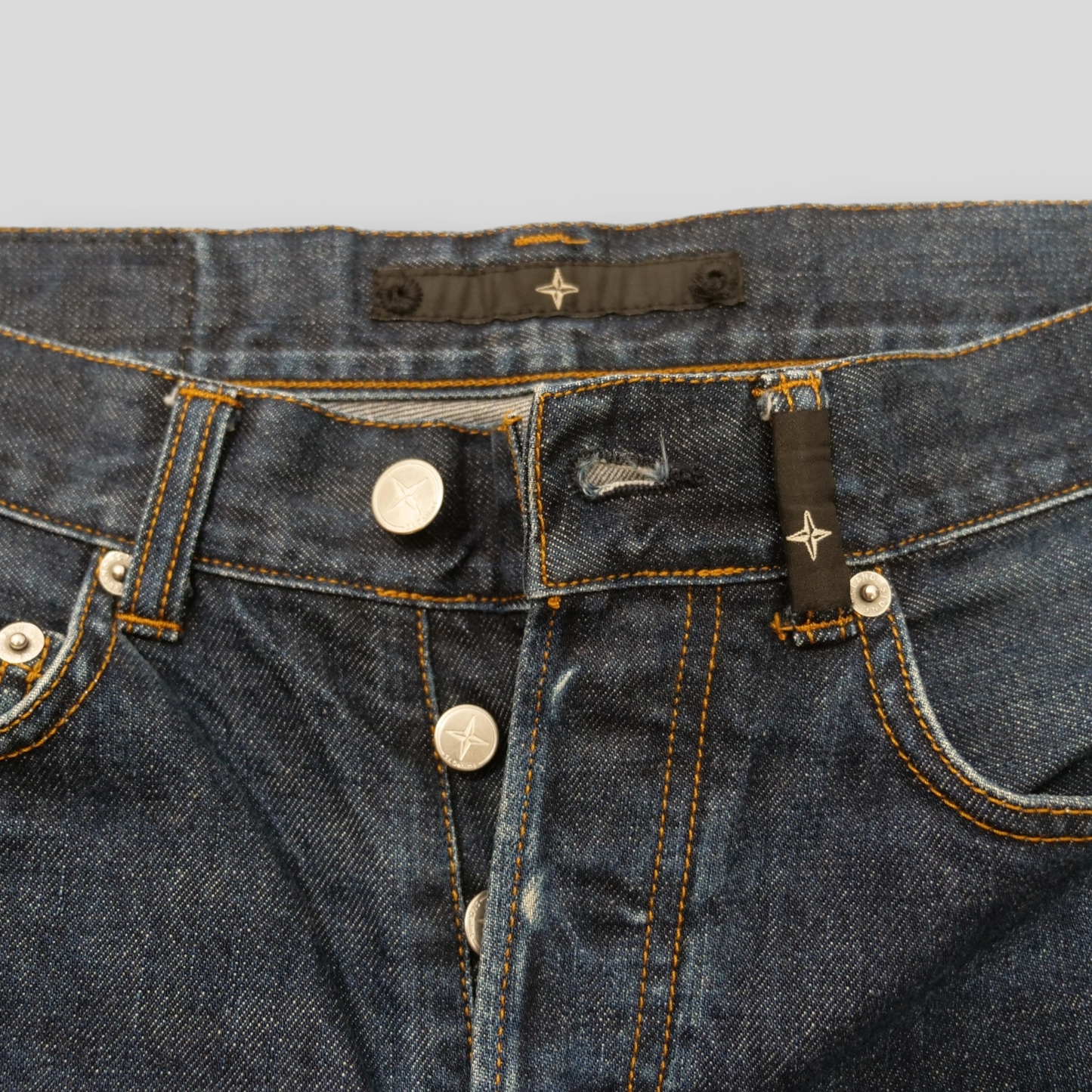 Jeans Stone Islande taille 32