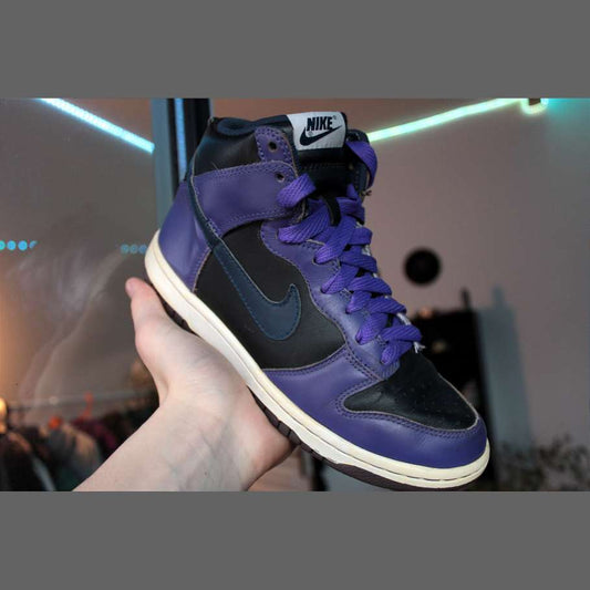 Dunk High purple